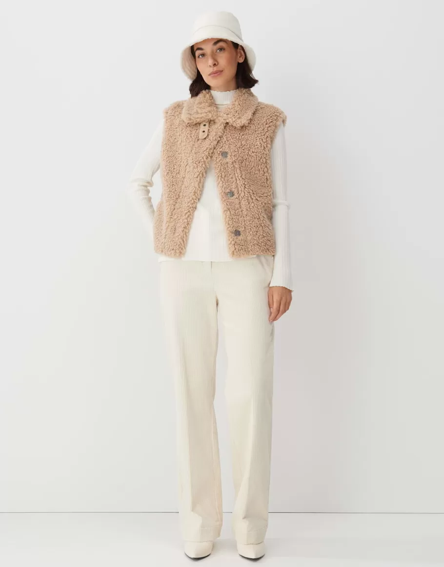 someday Faux-Fur Waistcoat Vairy